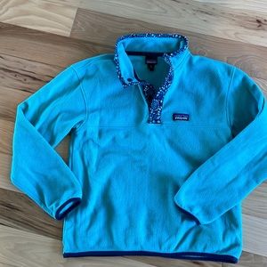 Patagonia girls fleece pullover turquoise with navy batik trim